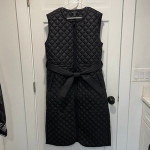 Athleta Whisper Featherless Long Womens Vest